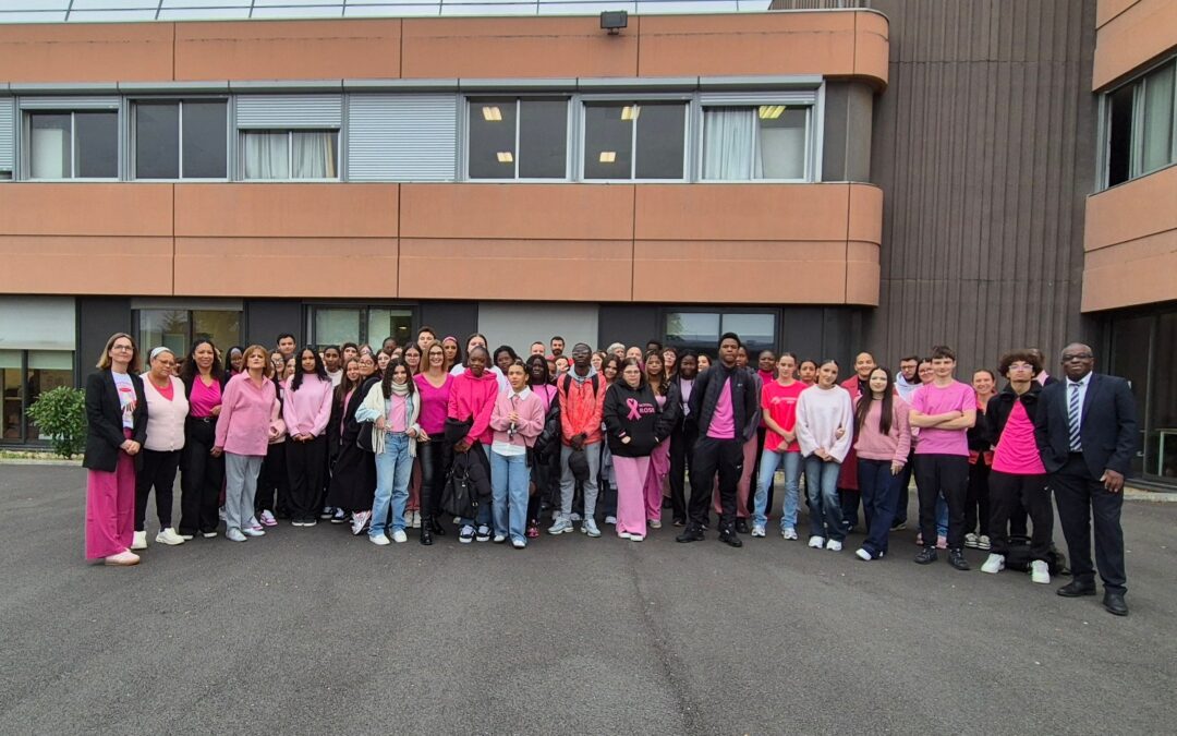 Octobre Rose au Lycée Charles Baudelaire : les élèves de 1AGO1 se mobilisent pour la sensibilisation au cancer du sein